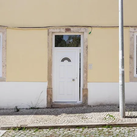 Altido Stylish Flat's In Historic Centre