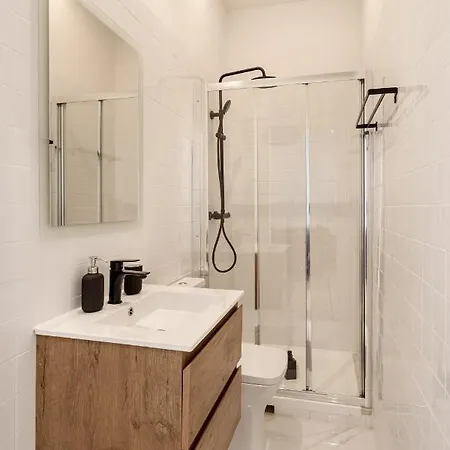 Altido Stylish Flat's In Historic Centre Lisboa