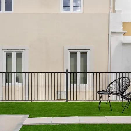 Altido Stylish Flat's In Historic Centre *